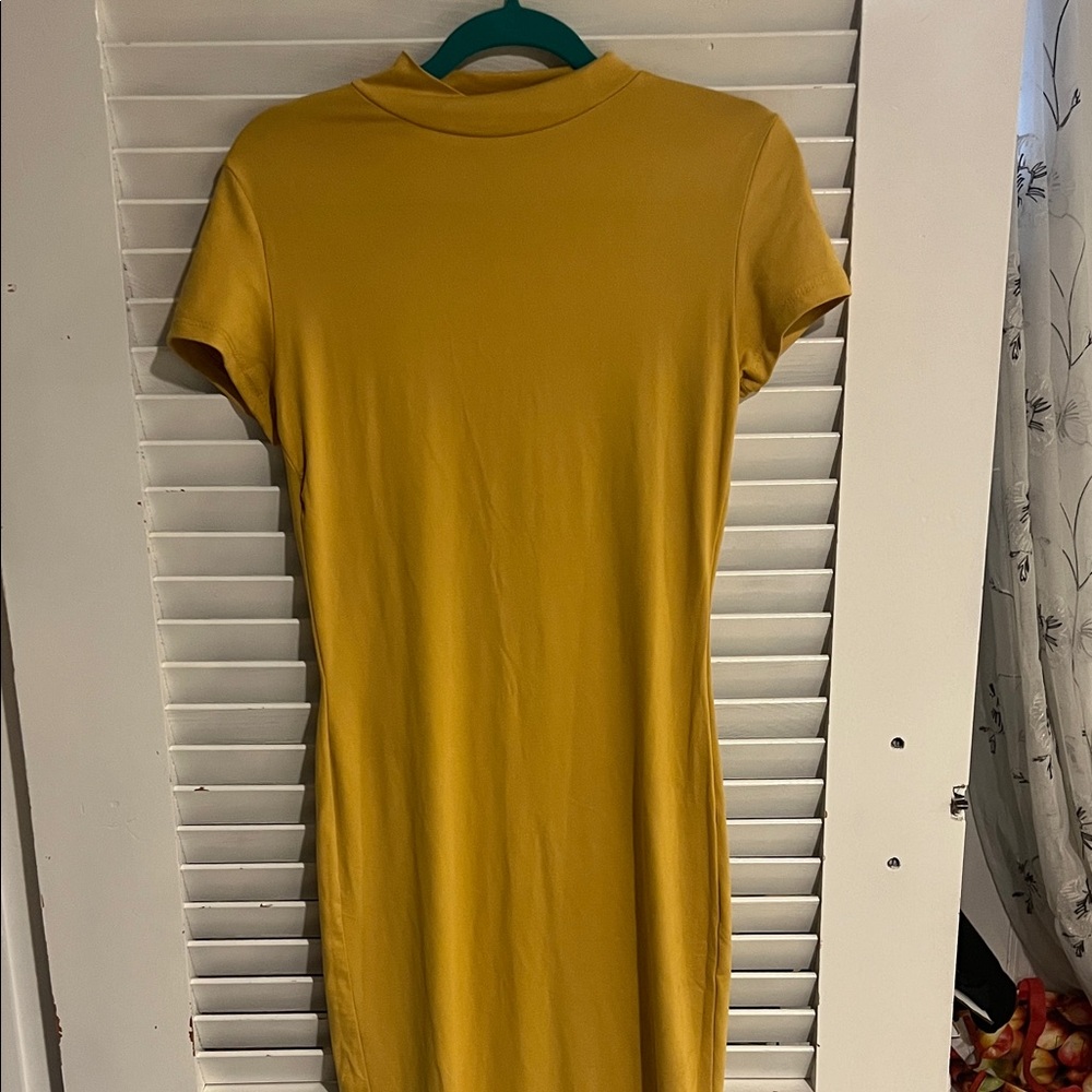 Yellow Short Sleeve Dress